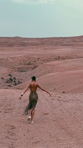 [2024.10.03] sofiaresing_3470969920025979342.jpg