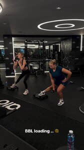 [2024.10.08] elizabethcturner_tksjuicypolls_9F447BEA5128AA041AD8ADAFE92D3992_video_dashinit.jpg