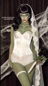 [2024.10.12] carmellarose_s462724027_1652173985644945_7186368617125534682_n.jpg