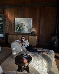 [2024.10.12] kelseymerritt_462818788_910375670471008_4844066977585522515_n.jpg