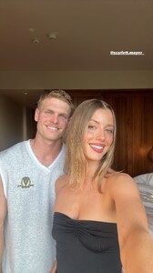 [2024.10.12] scarlett.mayer__benhobbsss_462800077_347033495100963_5280467609015254023_n.jpg