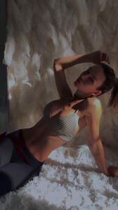 [2024.10.14] rachelc00k_AQM9HfgEw.jpg