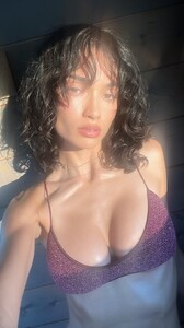 [2024.10.15] kellygale_463296005_1043403150897672_6042855689668744421_n.jpg