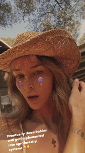 [2024.10.15] rachelc00k_AQNqqp.jpg