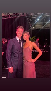 [2024.10.16] taylor_hill_463638810_18468678889024492_501839683889591188_n.jpg