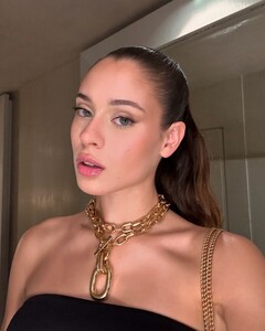 [2024.10.22] danielamelchior_464027303_1580890289220998_404645816579873640_n.jpg