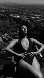 [2024.10.23] carmellarose_464309460_568696125656547_4371655704379464351_n.jpg