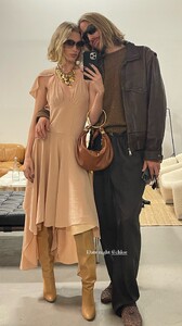 [2024.10.24] hoskelsa_464467062_861550462625736_8872808928223179406_n.jpg