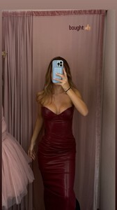 [2024.10.25] haileygrice_s464660698_918167480363125_8671044932929664589_n.jpg