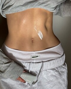 [2024.10.26] hoskelsa_rhode_464674530_1086523366219220_7779452780535677706_n.jpg