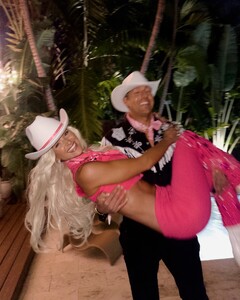 [2024.10.28] helenowen_464957049_1830121110727041_5266467433307542108_n.jpg