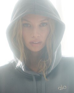 [2024.10.31] stellamaxwell_465184232_1622584521972806_1109654117181207220_n.jpg