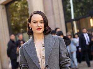 518178219_daisy-ridley-045.jpg