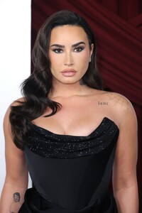 520741981_demi-14.jpg
