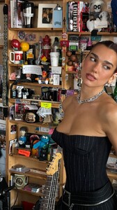 526083676_dualipa-9.jpg