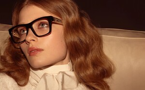 CHANELFall-Winter2024-25eyewearcollection_01.thumb.jpg.5e03df290ac20acfc222b6dc0b5a57e1.jpg