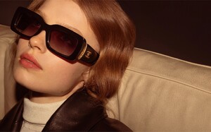 CHANELFall-Winter2024-25eyewearcollection_03.thumb.jpg.96bb1acbef083332db6e2918d38bcac8.jpg
