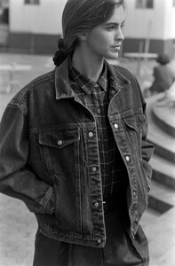 CalvinKlein_Jeans_Fall1988_Mary_Matthews_029.jpg