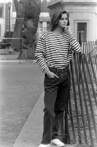 CalvinKlein_Jeans_Fall1988_Mary_Matthews_034.jpg