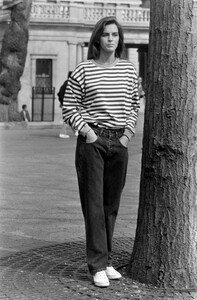 CalvinKlein_Jeans_Fall1988_Mary_Matthews_038.jpg