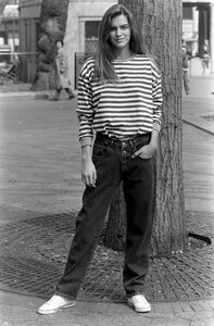 CalvinKlein_Jeans_Fall1988_Mary_Matthews_041.jpg