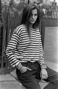 CalvinKlein_Jeans_Fall1988_Mary_Matthews_079.jpg