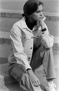 CalvinKlein_Jeans_Fall1988_Mary_Matthews_099.jpg