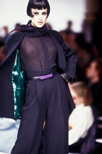 ClaudeMontana1993FW10.thumb.jpg.340176c22ccdff607d55e0fdf4f768a7.jpg