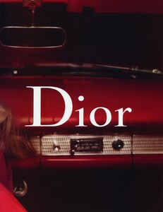 Dior_Eyewear_Fall_Winter_2009_10_04.thumb.jpeg.31dace905333e1f77c1b8878cba9ab9d.jpeg