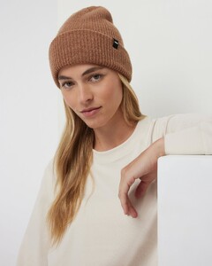 Douglas Beanie (Wheat Heather) V821HWH_FA24_UNISEX_ECOMM_headwear_CREATIVE_2.jpg