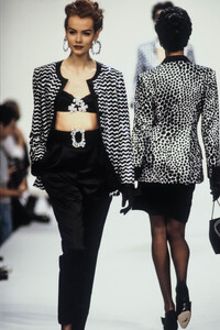 HanaeMori1992FW3.thumb.jpg.322f50a5cb0957b9e3f55dd7b48f4661.jpg