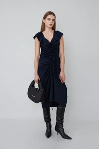 JOELLEDRESSFRONTBLACK_57649d91-5403-4769-9356-0c44f49402f5.png