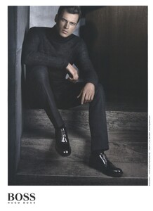Lindbergh_Boss_by_Hugo_Boss_Fall_Winter_2009_10_09.thumb.jpeg.48152076a9c3039e88b23b324b51ac71.jpeg