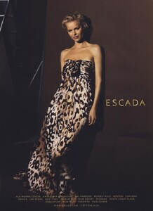 Lindbergh_Escada_Fall_Winter_2009_10_01.thumb.jpeg.a325a3cfdaaee70b3b2b7672609d030f.jpeg