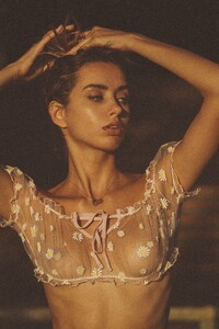 Liza Kovalenko - Beyond the Pines [2024] Tuscan Dream 758AA9A7-46E7-4ACC-8721-05EFB62794D5.jpg