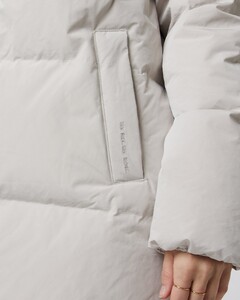 Mammoth Down Parka (Ecru) VW556ECU_FA24_M_ECOMM_jackets_DETAIL_3.jpg