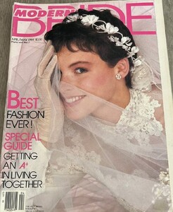 ModernBrideUS04-0587cover.thumb.jpg.ca0a0cd24293dc97a86447d1f25b442a.jpg