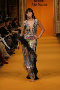RobertAbiNader2004HauteCouture57.thumb.jpg.8f9ac751c0764fae09fe1245f696f700.jpg