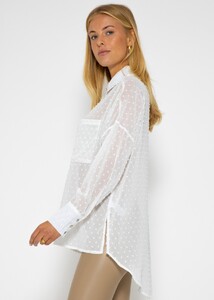SassyClassy-oversize-plumetis-bluse-offwhite-S3203B5657_4.jpg