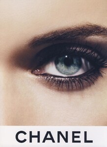 Sundsbo_Chanel_Le_Mascara_Intimitable_2009_02.thumb.jpeg.ef7471a2aa7f8705d2d850a5d619161a.jpeg