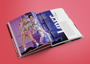 Taylor Swift - Spotlight on a Legend [2024.10.01] 8 Taylor 81xn3oMpMML._SL1500_.jpg