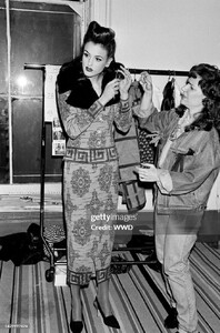 Todd Oldham Fall 1992 Ready to Wear Backstage News Photo - Getty Images (2).jpeg