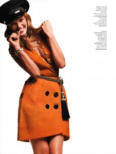 VogueRussia_March2005_AnneV_10.jpg