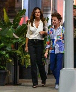 cindy-crawford-and-stephen-knoll-out-in-new-york-09-14-2024-4.jpg