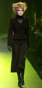 f00mugler-515.jpg