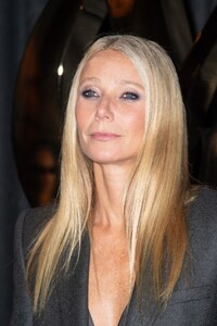 gwyneth-paltrow-at-saint-laurent-fashion-show-at-paris-fashion-week-09-24-2024-5.jpg