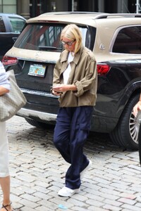 gwyneth-paltrow-out-and-about-in-new-york-09-09-2024-2.jpg