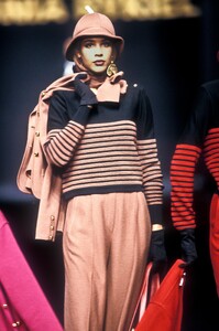 ilonkaf92rykiel-34.thumb.jpg.634436cfc3c056e54b89ed76a0999e59.jpg