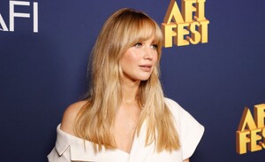 jeeniferlawrencewihgert (13).jpg