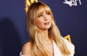 jeeniferlawrencewihgert (18).jpg